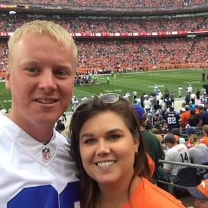 Meet your Posher, Whitney